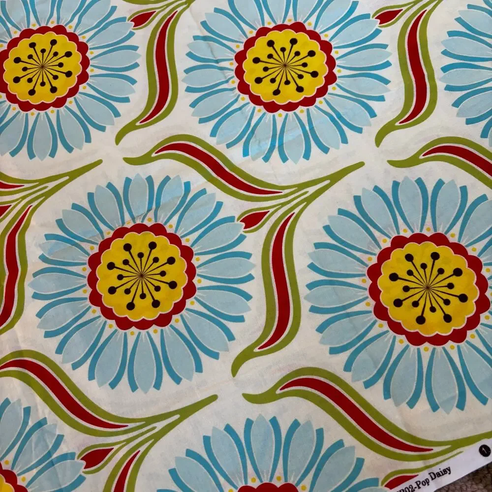 Heather Bailey Pop Garden Daisy Free Spirit printed cotton fabric remnant 1 yd